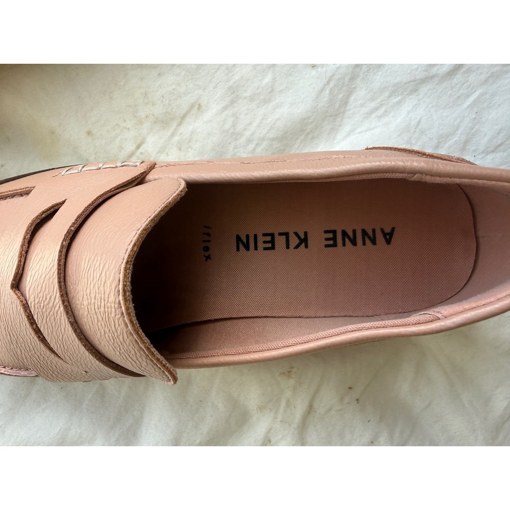 Anne Klein Emmylou Loafers Blush Size 8 Like New - Picture 11 of 16